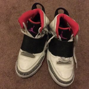 Air Jordan son or mars